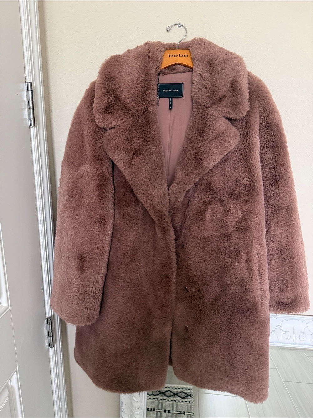 BCBGMAXAZRIA Dusty Rose Teddy Faux Fur Coat